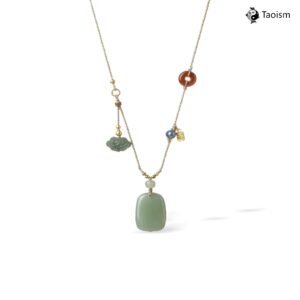 Natural Hetian Jade Women's "Wu Shi" Pendant With Auspicious Cloud