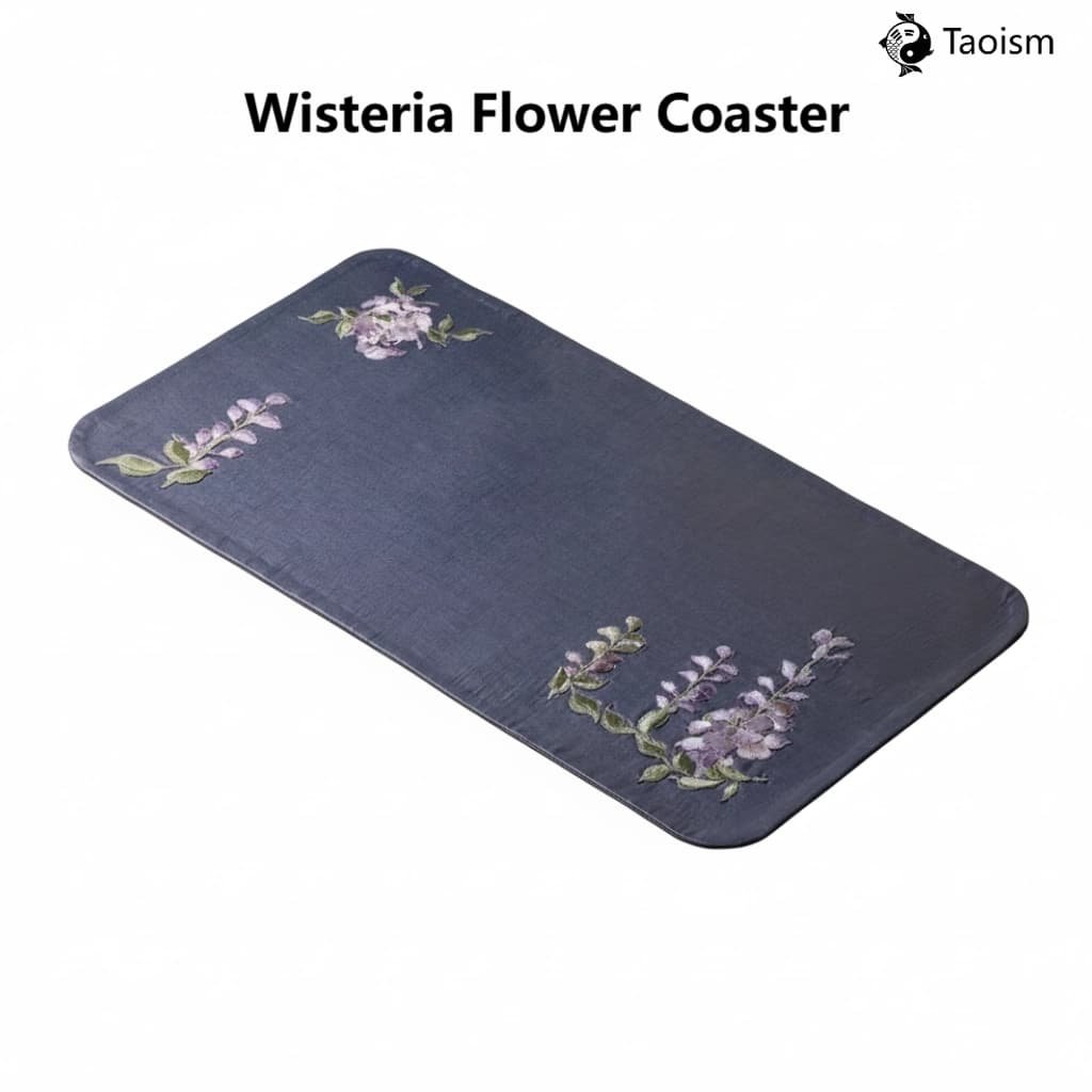 Brocade 'All Birds Paying Homage to the Phoenix' Tea Mat - Image 8